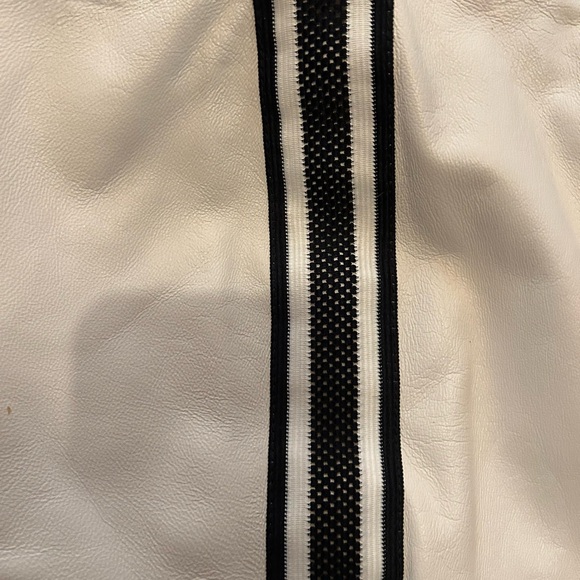 NWOT GENUINE LEATHER WORTH mini skirt.size 6 - Picture 6 of 6